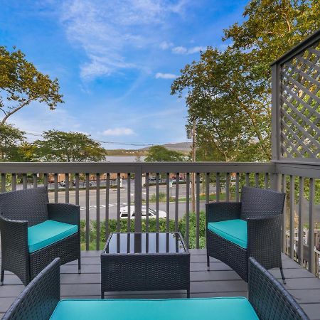 Deck View Of Hudson River & Mt Beacon / Boho Suite Newburgh Exteriér fotografie